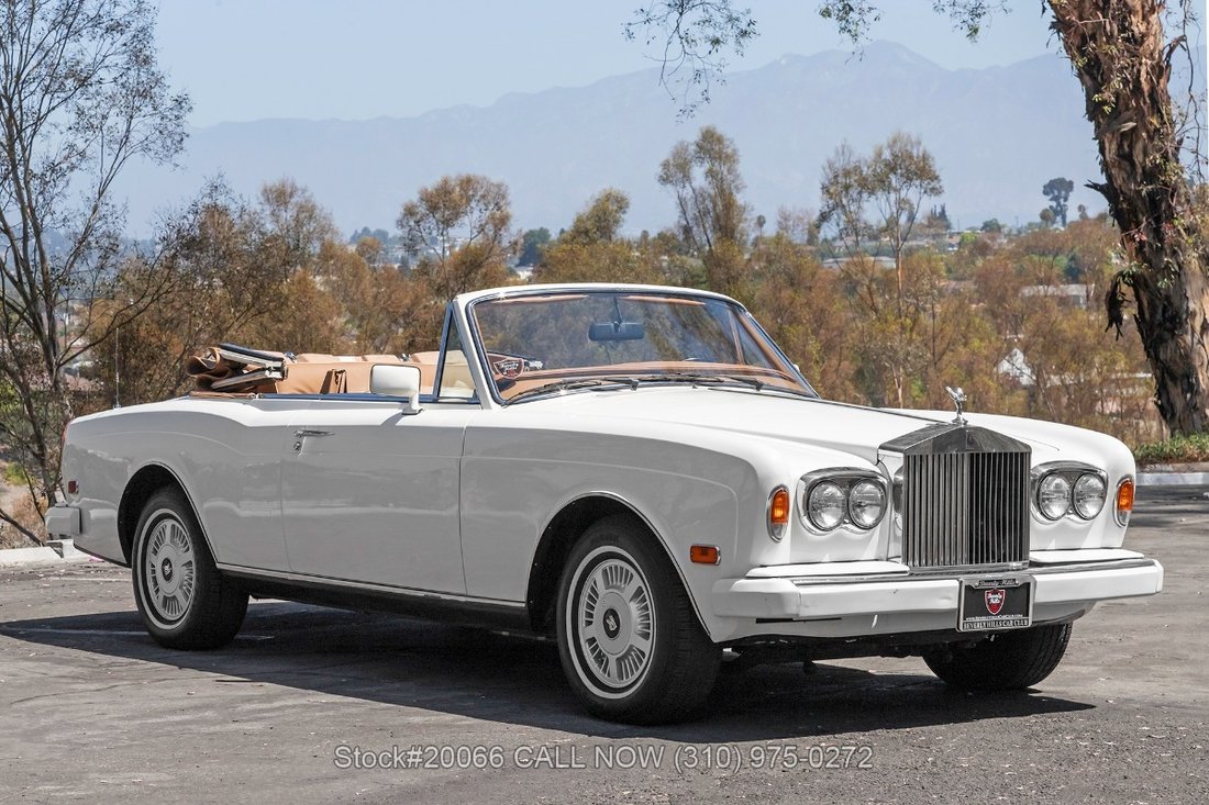 Rolls-Royce Corniche II in Los Angeles, CA 1 - 18549322