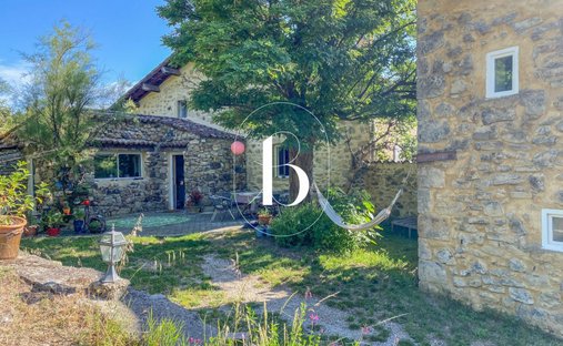 House in Saint-Paul-le-Jeune, Auvergne-Rhône-Alpes, France 1