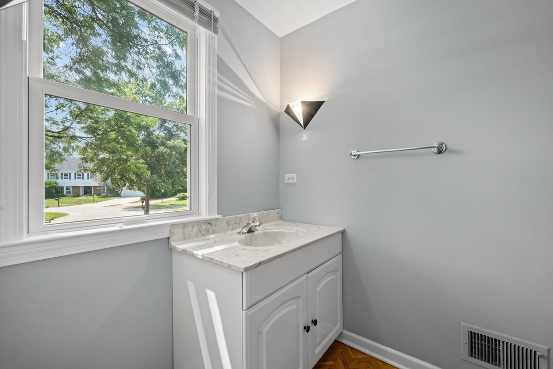 House in Northbrook, Illinois, United States 4 - 18549080