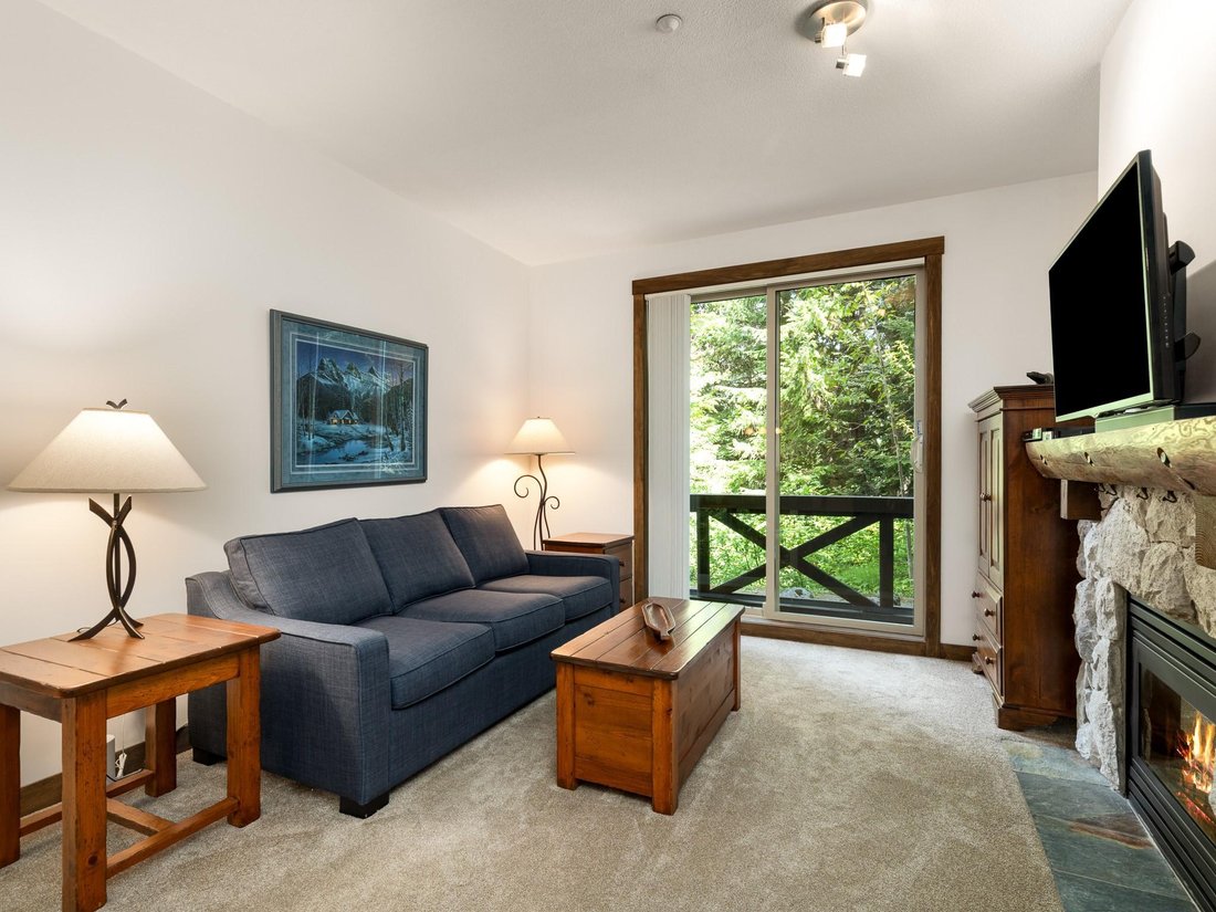 House in Whistler, British Columbia, Canada 3 - 18554042