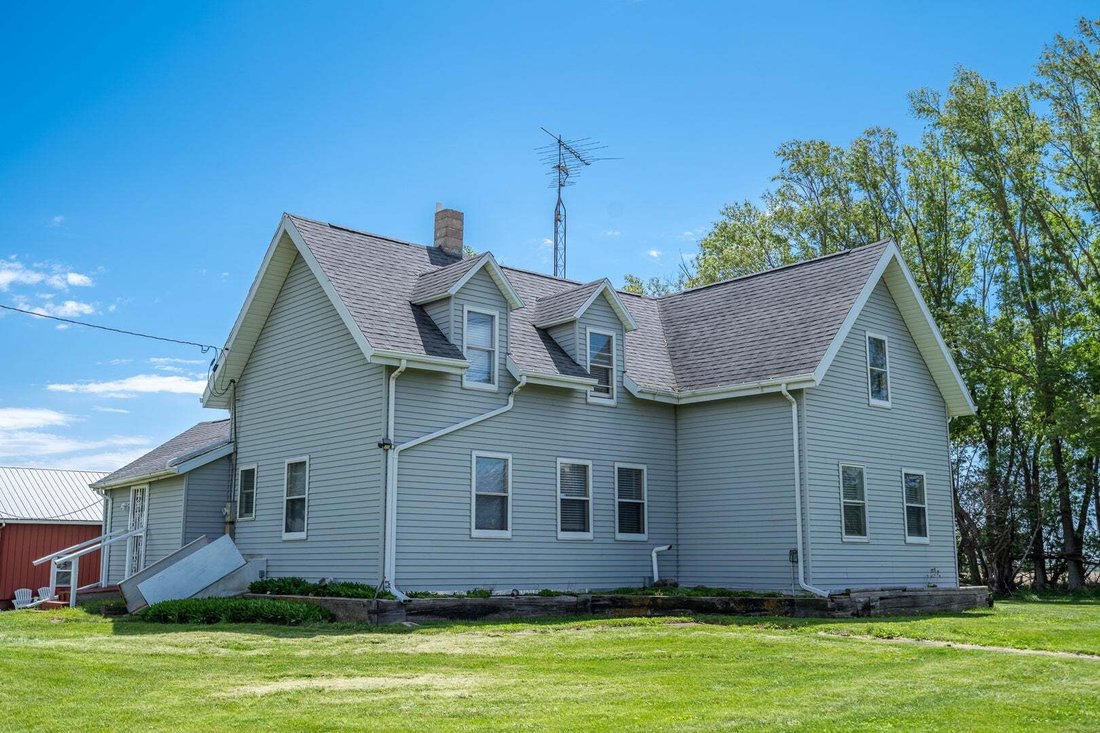 House in Amboy, Illinois, United States 1 - 18552634
