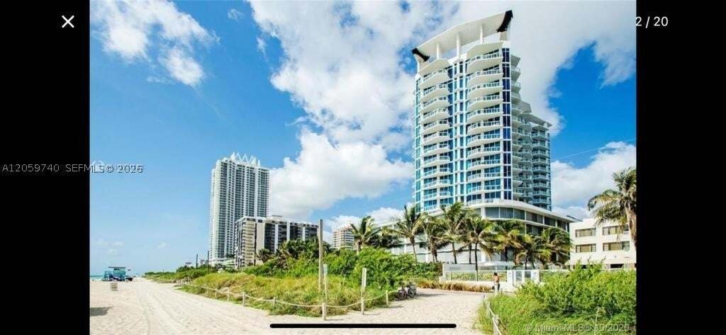 Condo in Miami Beach, Florida, United States 1 - 18551915