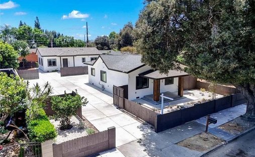 Santa Ana, California, United States 1