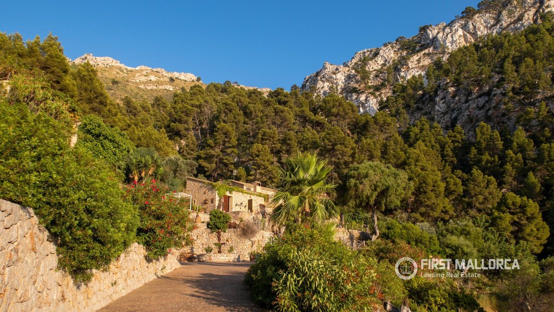 Villa in Estellencs, Balearic Islands, Spain 2 - 18549562