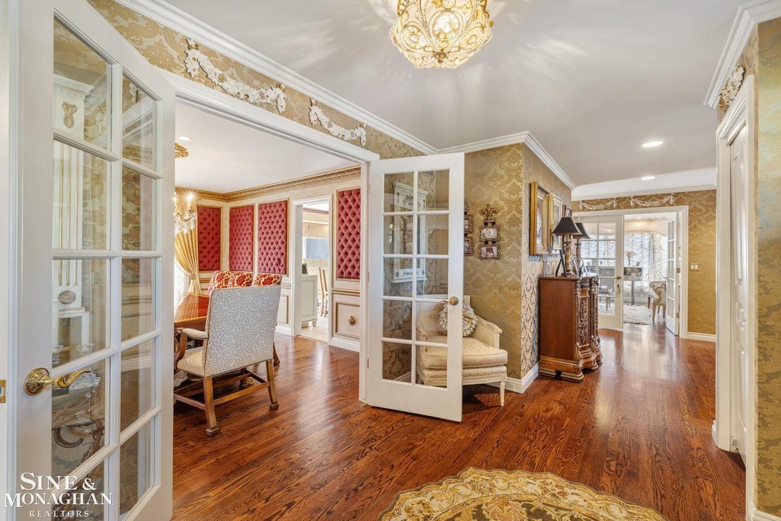 House in Sterling Heights, Michigan, United States 4 - 18551552