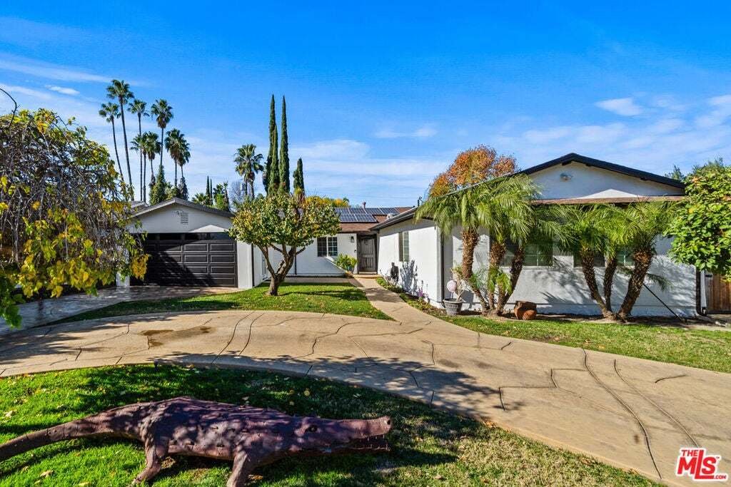 House in Los Angeles, California, United States 1 - 18551103