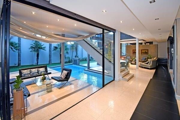 House in Benmore Gardens, Gauteng, South Africa 5 - 18552211