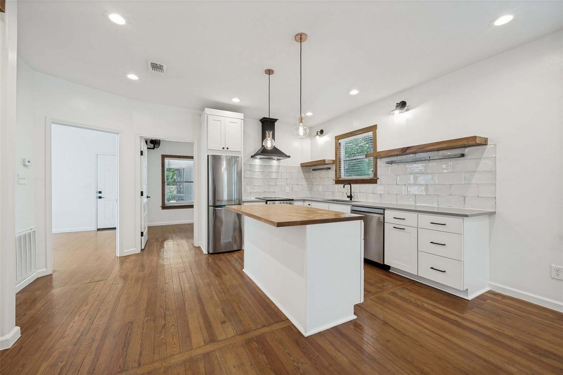 House in Austin, Texas, United States 5 - 18284699