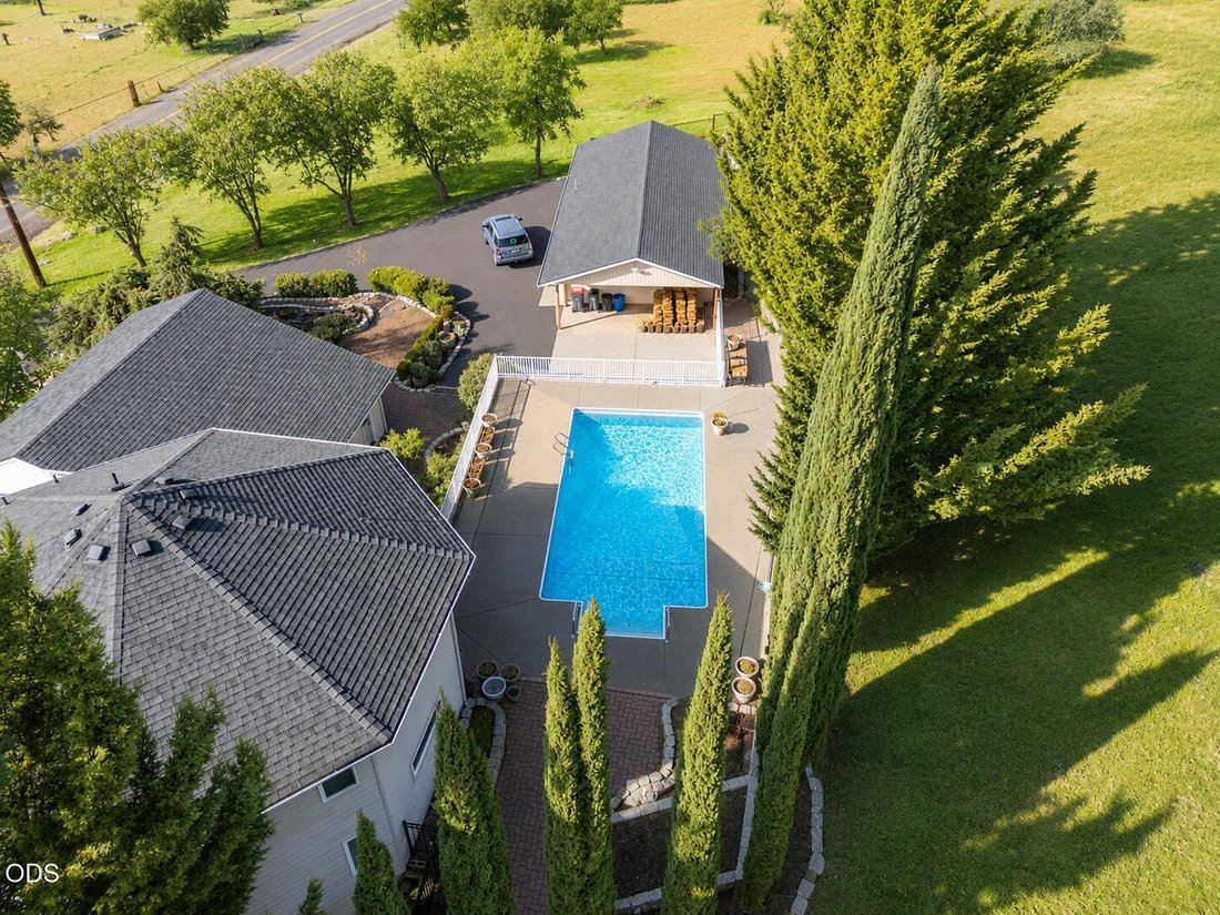 House in Medford, Oregon, United States 3 - 18460074