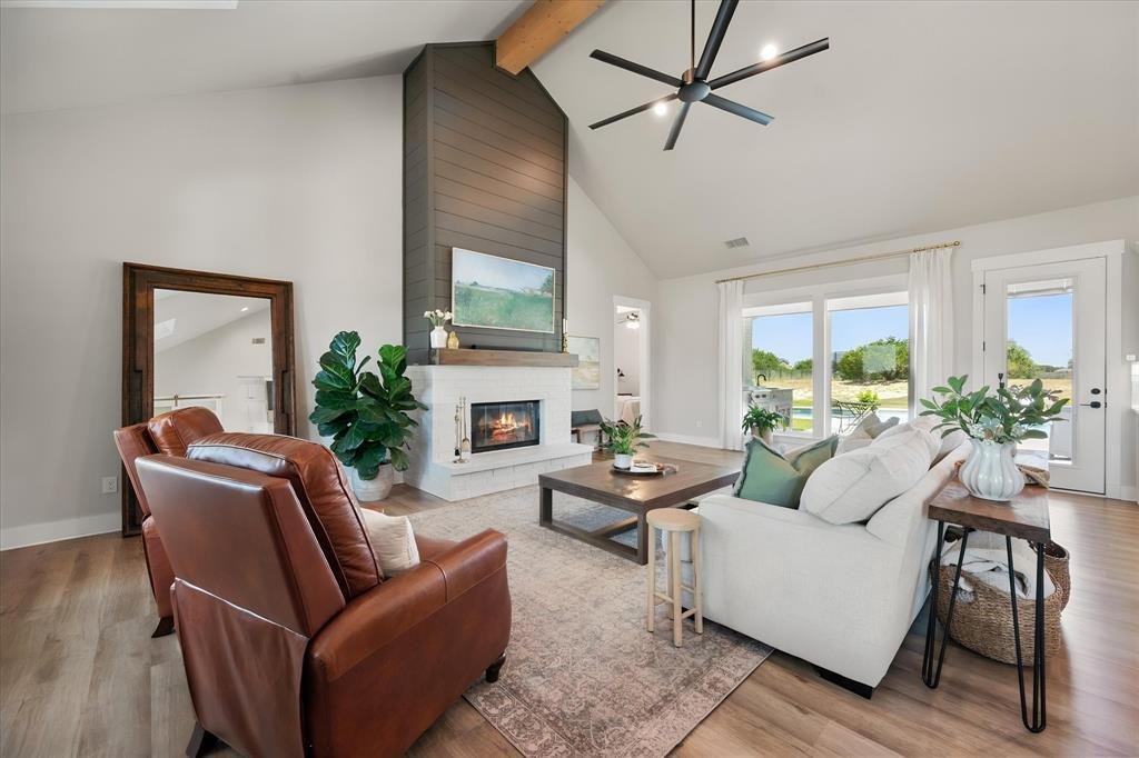 House in Weatherford, Texas, United States 4 - 18548913