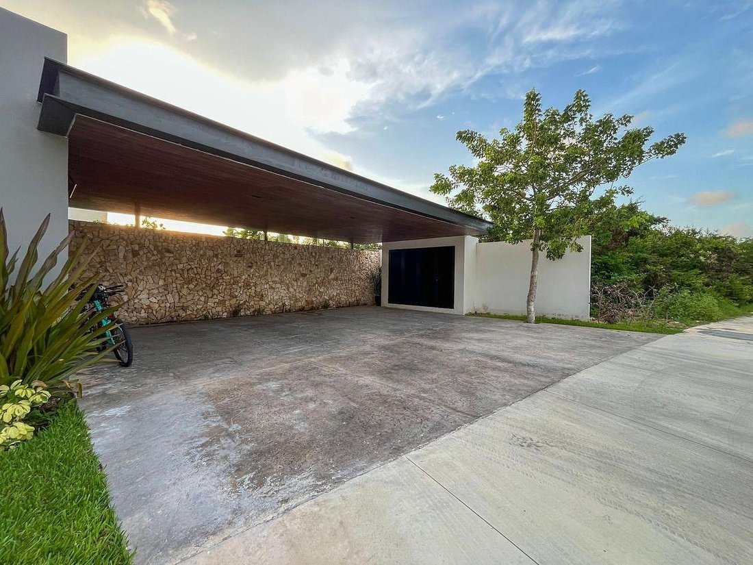 House in Komchen, Yucatan, Mexico 3 - 18549264