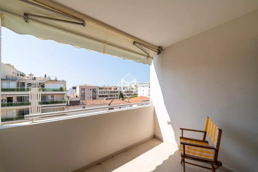 Apartment in Cannes, Provence-Alpes-Côte d'Azur, France 2 - 18549507