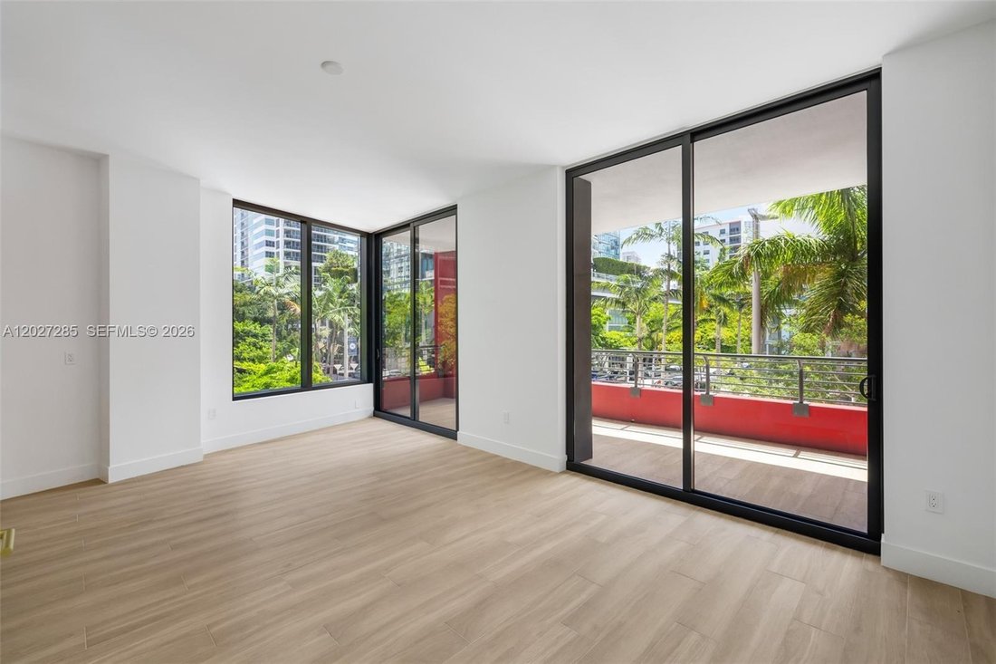 Condo in Miami, Florida, United States 1 - 18553129
