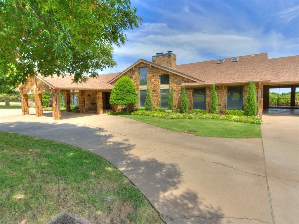 House in Yukon, Oklahoma, United States 3 - 18548455