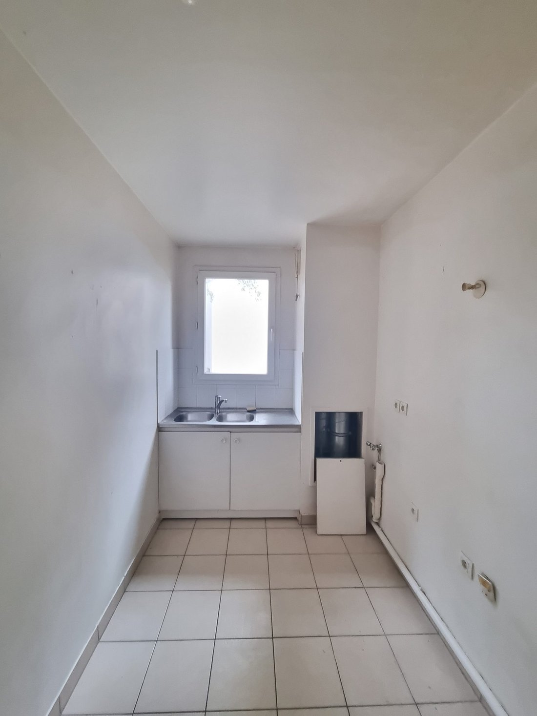 Apartment in Arrondissement of Bobigny, Ile-de-France, France 4 - 17840923
