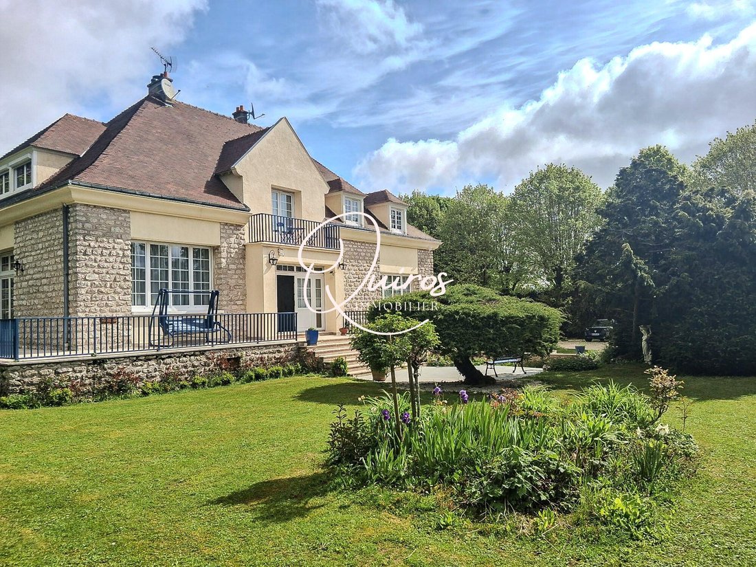 Casa a Oinville-sous-Auneau, Centro-Val della Loira, Francia 1 - 18554249