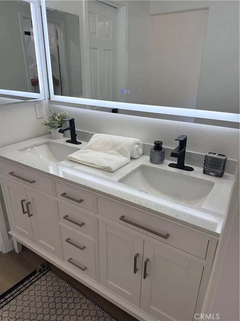 Townhouse in Costa Mesa, California, United States 4 - 18548596