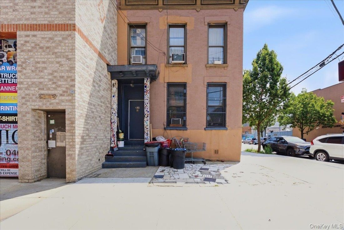 House in Bronx, New York, United States 2 - 18553139