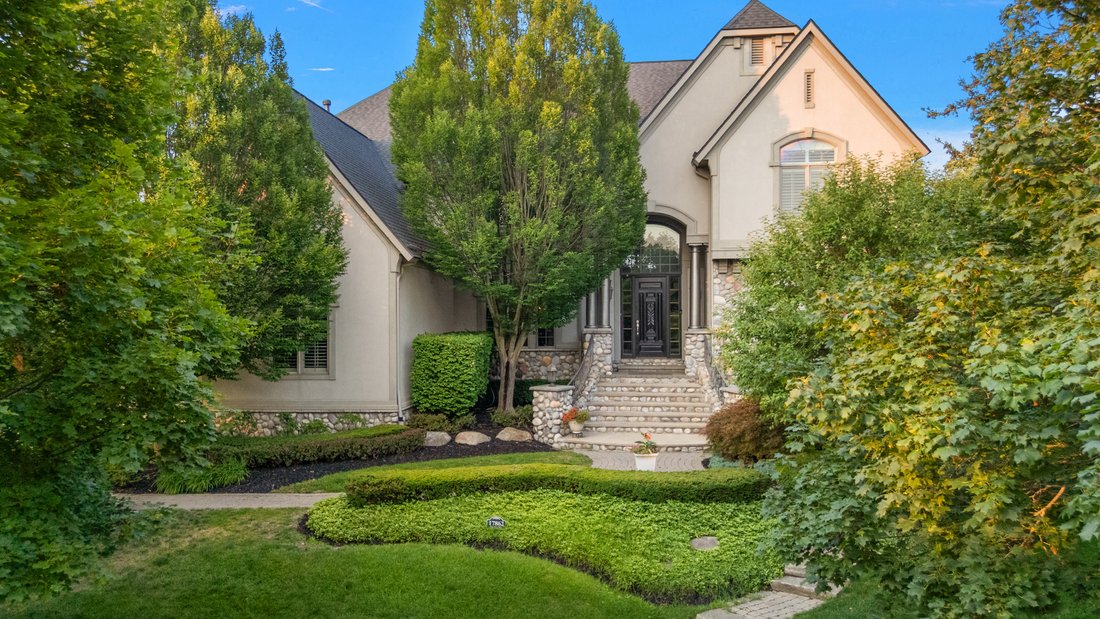 House in Township of Northville, Michigan, United States 1 - 18549085