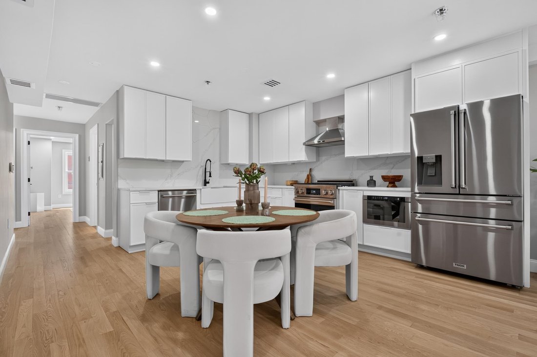 Condo in Jersey City, New Jersey, United States 5 - 18552372