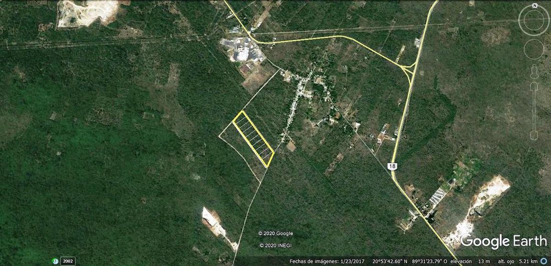 Terreno a Kanasín, Yucatán, Messico 1 - 18548983