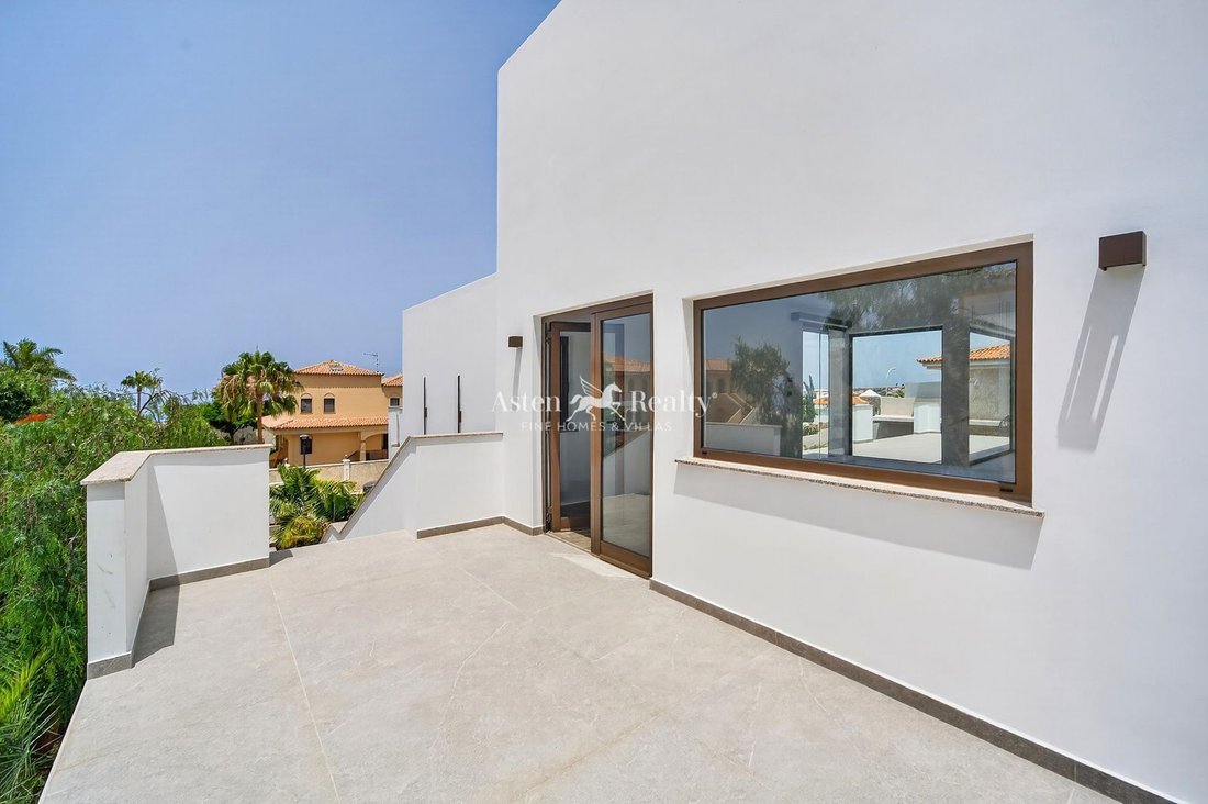 Villa in Adeje, Canary Islands, Spain 5 - 18549291