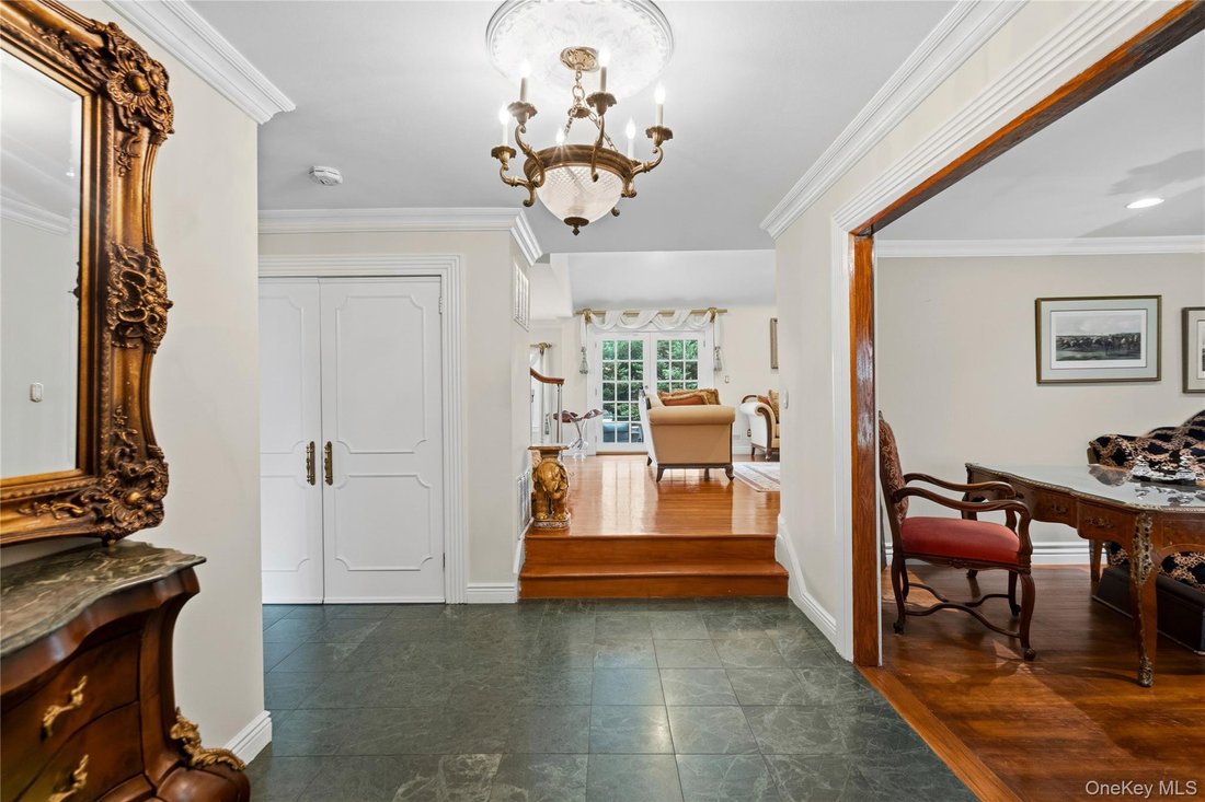 House in Roslyn, New York, United States 2 - 18553052