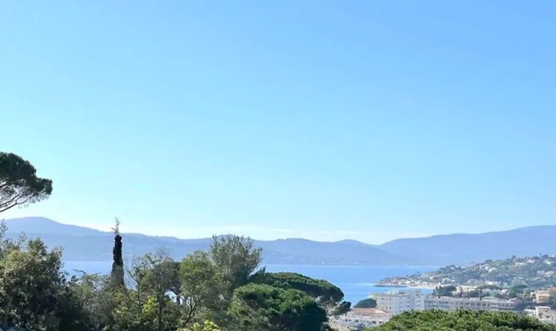 Villa à Ville-Les Saquedes-Le Bouillonnet, Sainte-Maxime, France 3 - 18549622