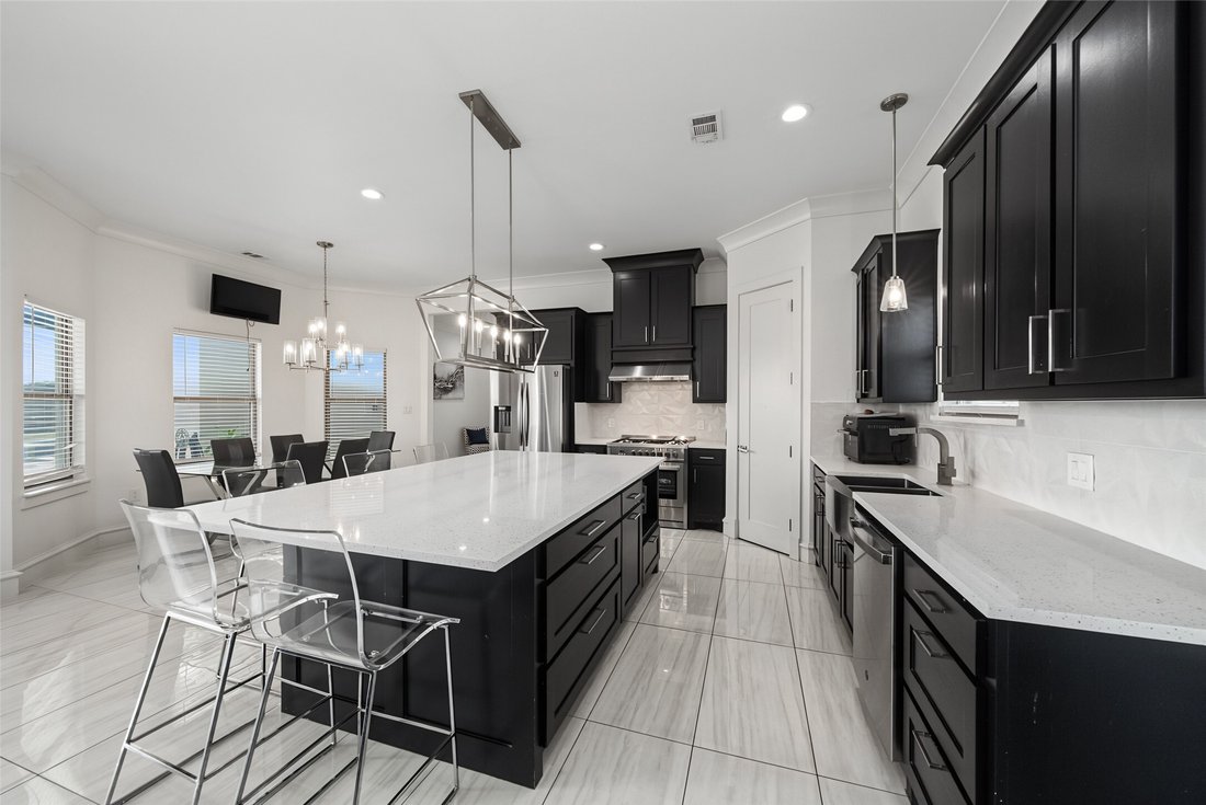 House in Joshua, Texas, United States 3 - 18552380