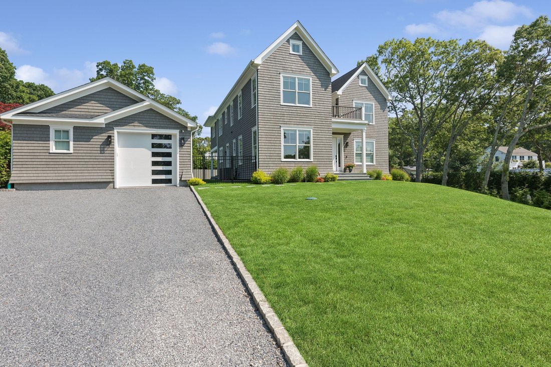 Southampton, New York, United States 1 - 18553178