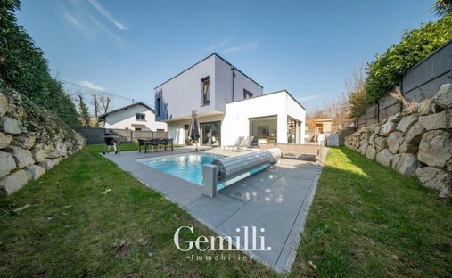 House in Brunstatt, Brunstatt-Didenheim, France 1