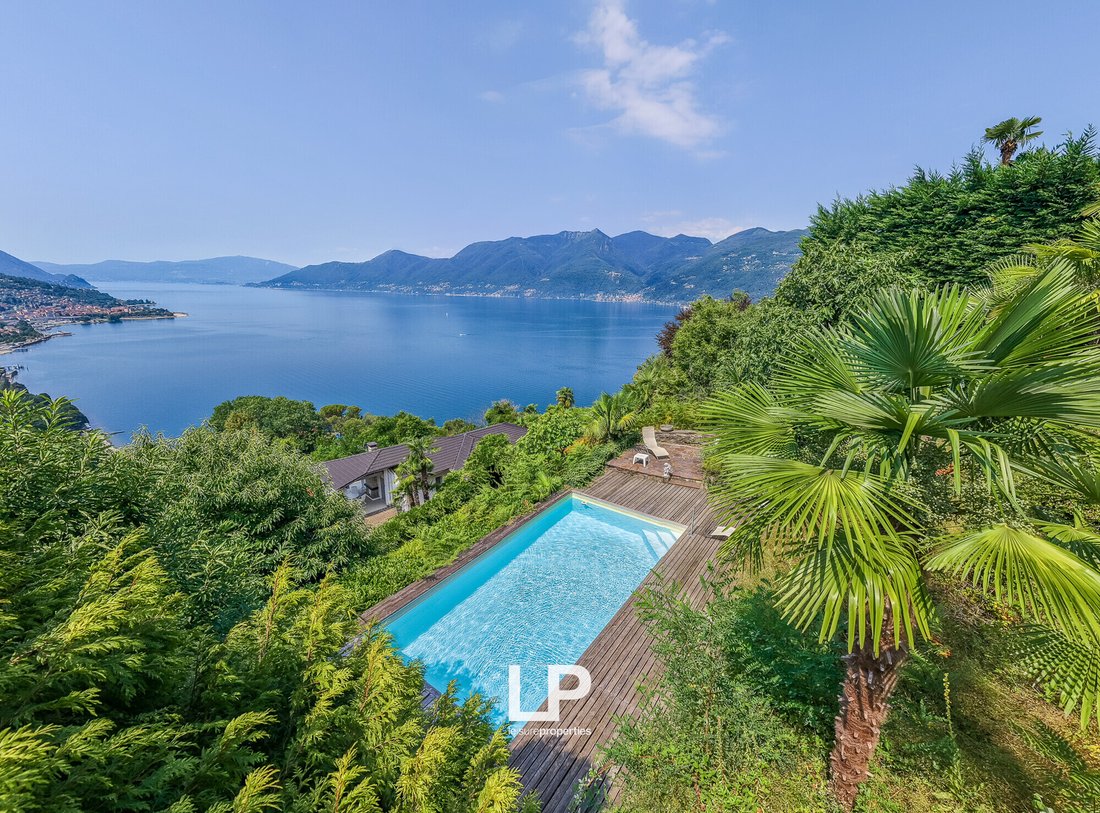 House in Luino, Lombardy, Italy 2 - 18549145