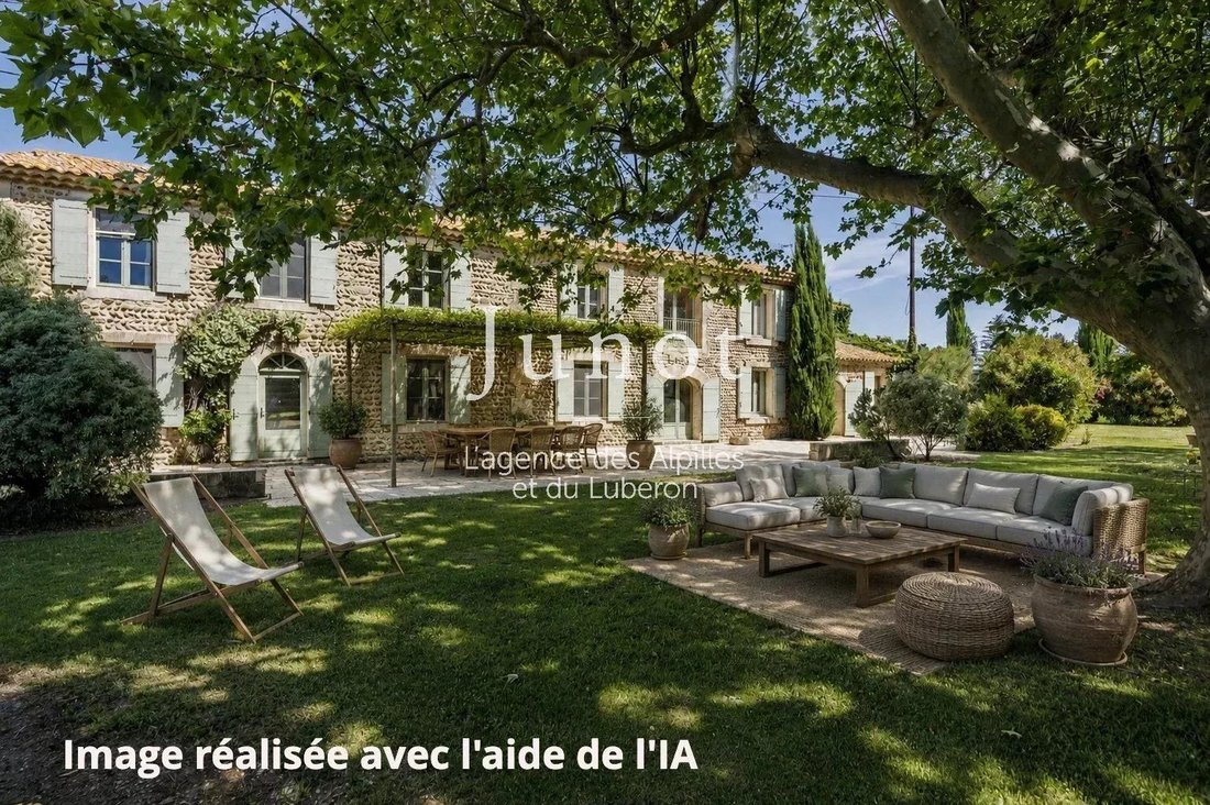 Country House in La Crau, Saint-Martin-de-Crau, France 2 - 18549938