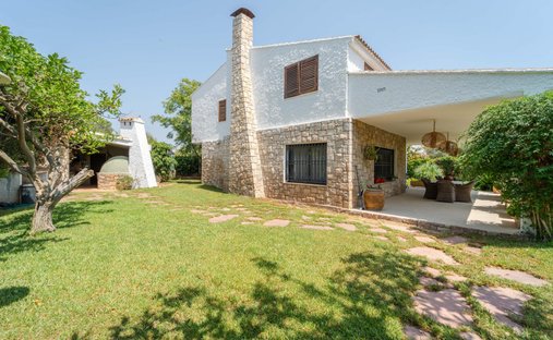 Villa in Campo Olivar, Godella, Valencian Community 1