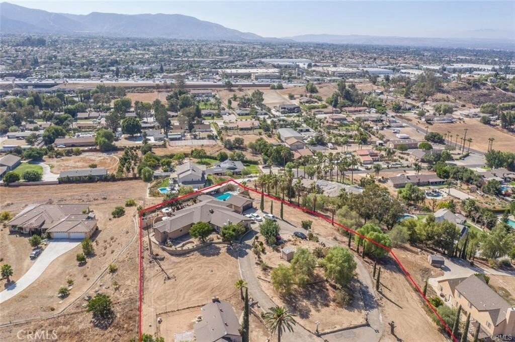 House in Corona, California, United States 1 - 17642159