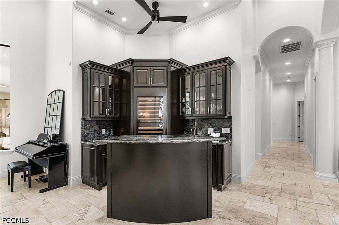 House in Fort Myers, Florida, United States 5 - 18551354