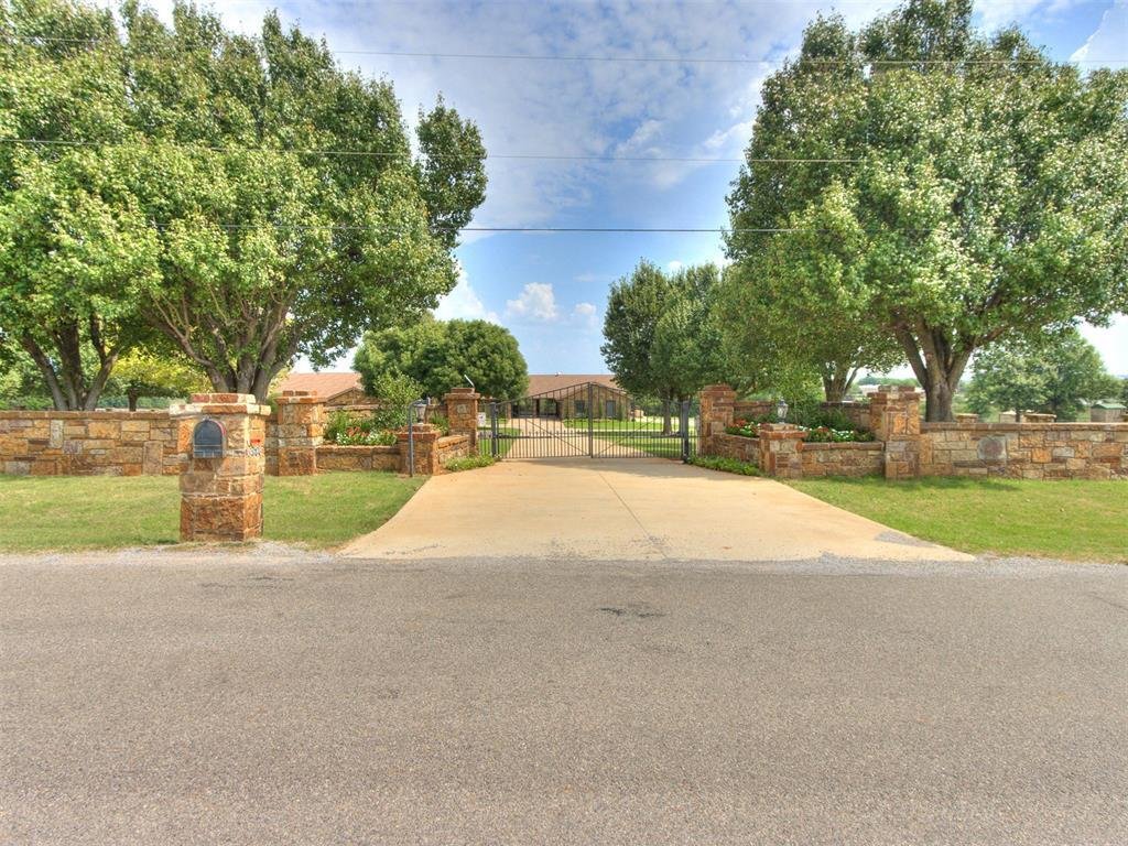 House in Yukon, Oklahoma, United States 5 - 18548455