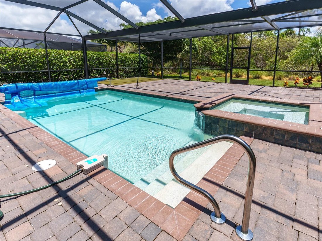 House in Naples, Florida, United States 3 - 18551477