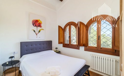 Villa a Sant Feliu de Llobregat, Catalogna, Spagna 1
