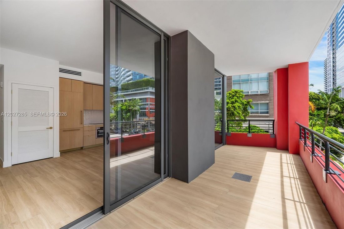 Condo in Miami, Florida, United States 5 - 18553129