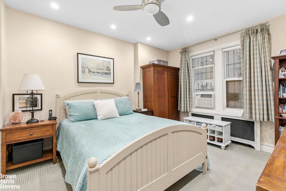 Co Op in New York, New York, United States 5 - 18552396