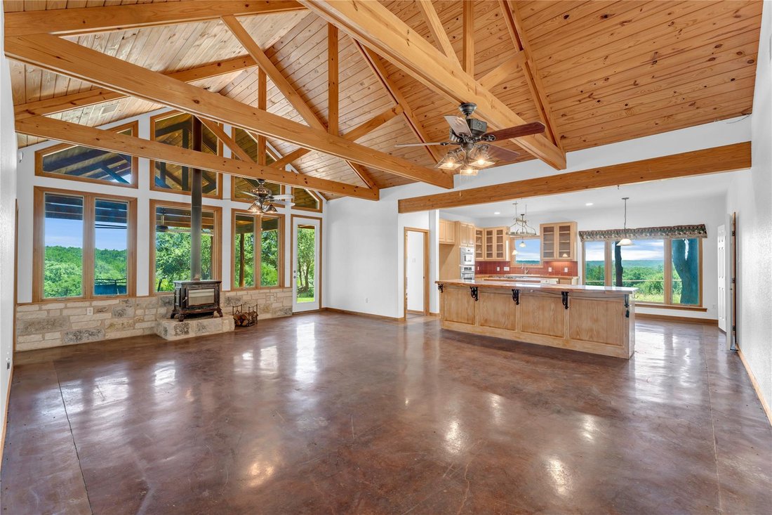 House in Florence, Texas, United States 5 - 18551725