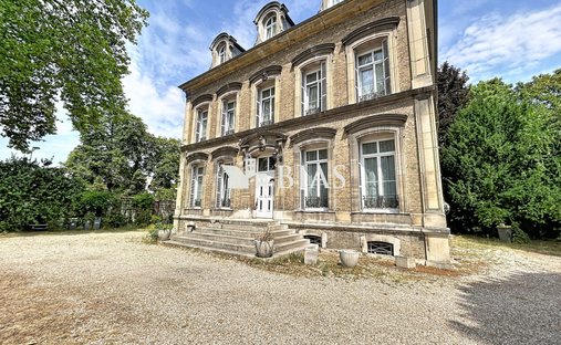 House in Cavees Est, Caudebec-les-Elbeuf, France 1