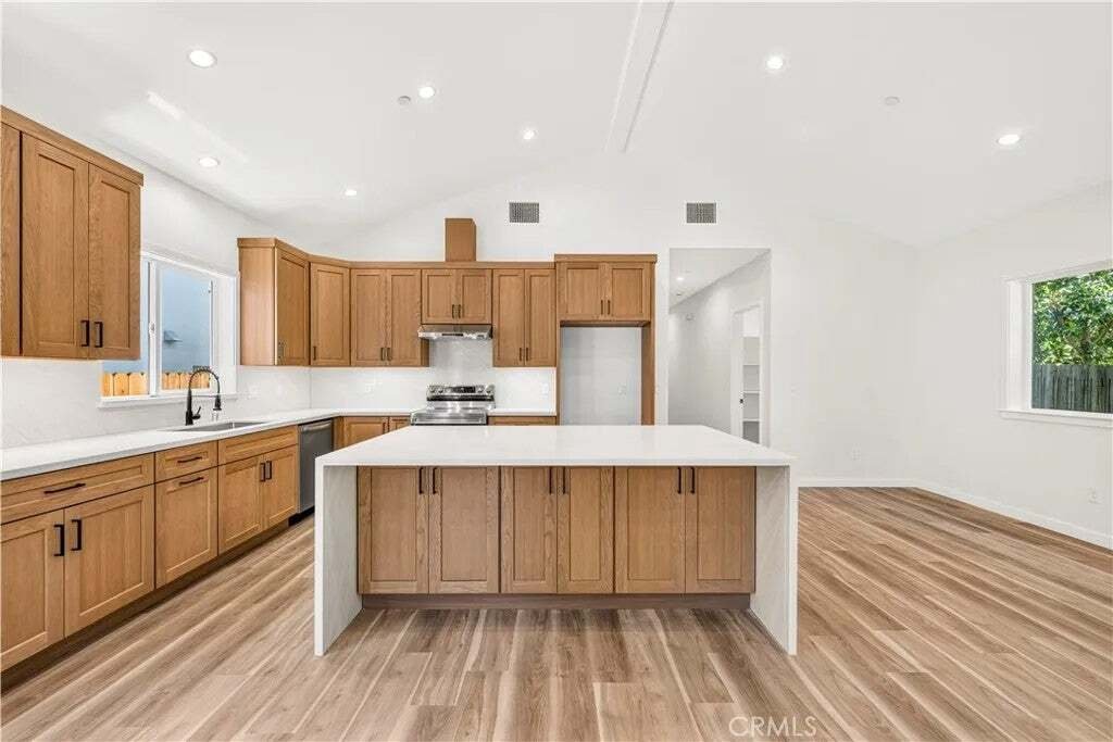 House in Los Angeles, California, United States 3 - 18552522