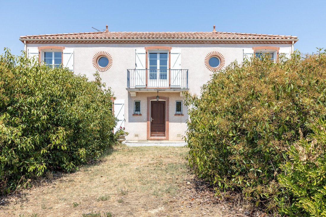 House in Centre Ville, Lavaur, France 2 - 18552974