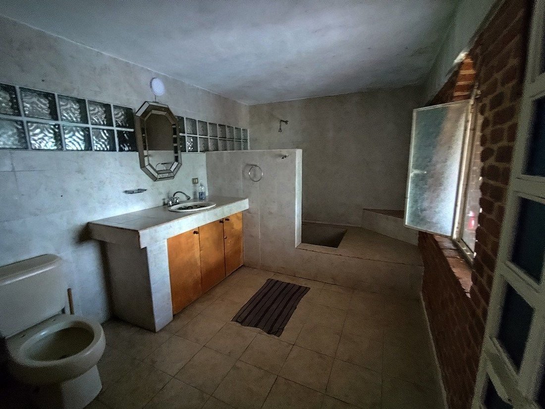 House in Lomas de Cocoyoc, Morelos, Mexico 3 - 18553235