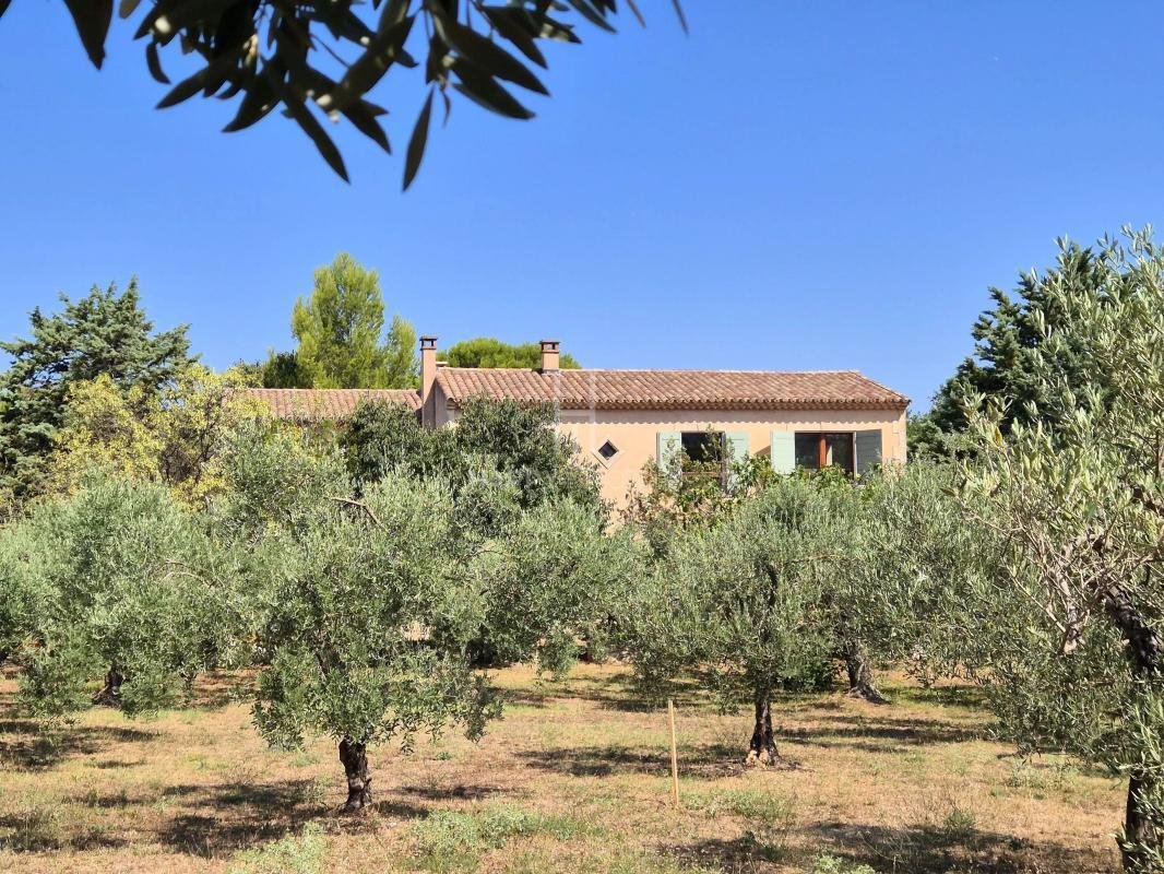 House in Saint-Rémy-de-Provence, Provence-Alpes-Côte d'Azur, France 2 - 18553035