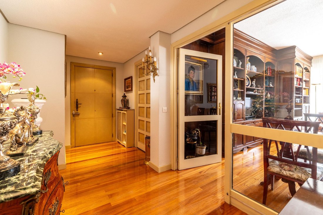 Apartment in Chamberi, Madrid, Spain 5 - 18548534