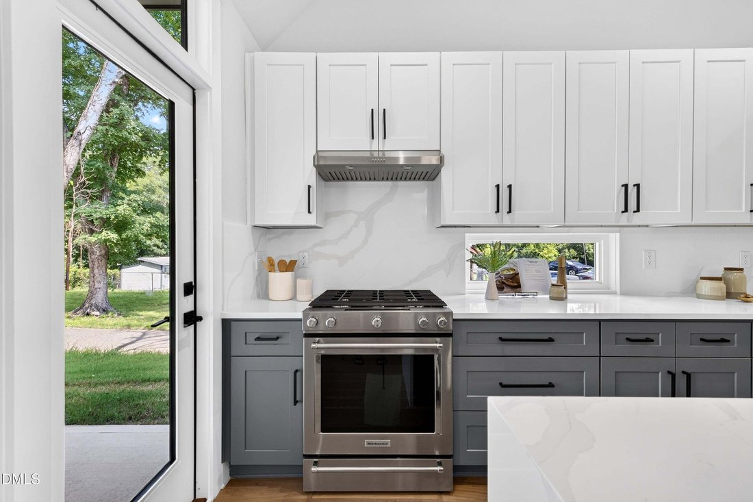 Condo in Raleigh, North Carolina, United States 1 - 17895954