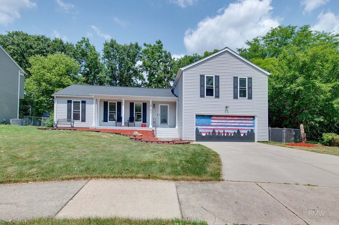 House in Carol Stream, Illinois, United States 2 - 18552664